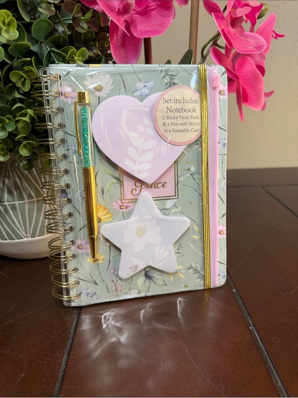 Bloom with Grace Stationery Gift Set - Notebook, Pen & Sticky NWT